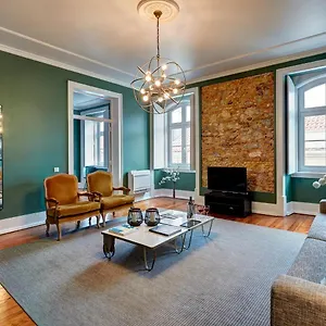 lisbon-five-stars-apartments-gaivotas-18.hotels-lisbon-portugal.com/